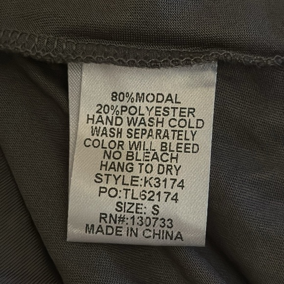 Umgee Goldenrod Cold Shoulder Ruffle Trimmed Detail short Sleeve Dress Ash Sz S - Picture 8 of 9